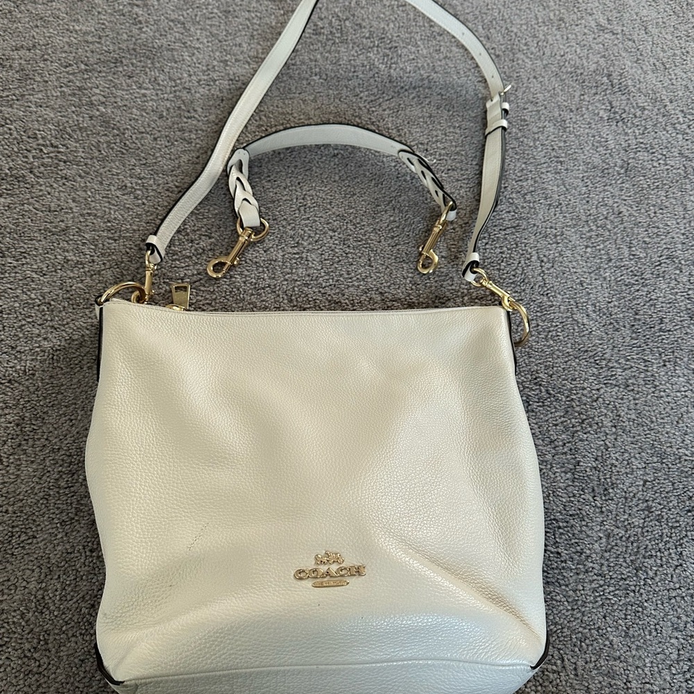Coach Pebble Leather Shoulder/Crossbody Bag